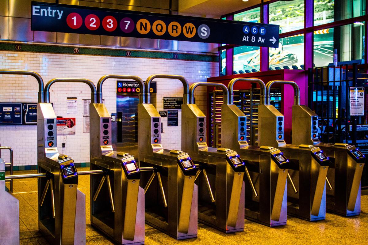 Eight Must-Know Hacks To New York City Transportation