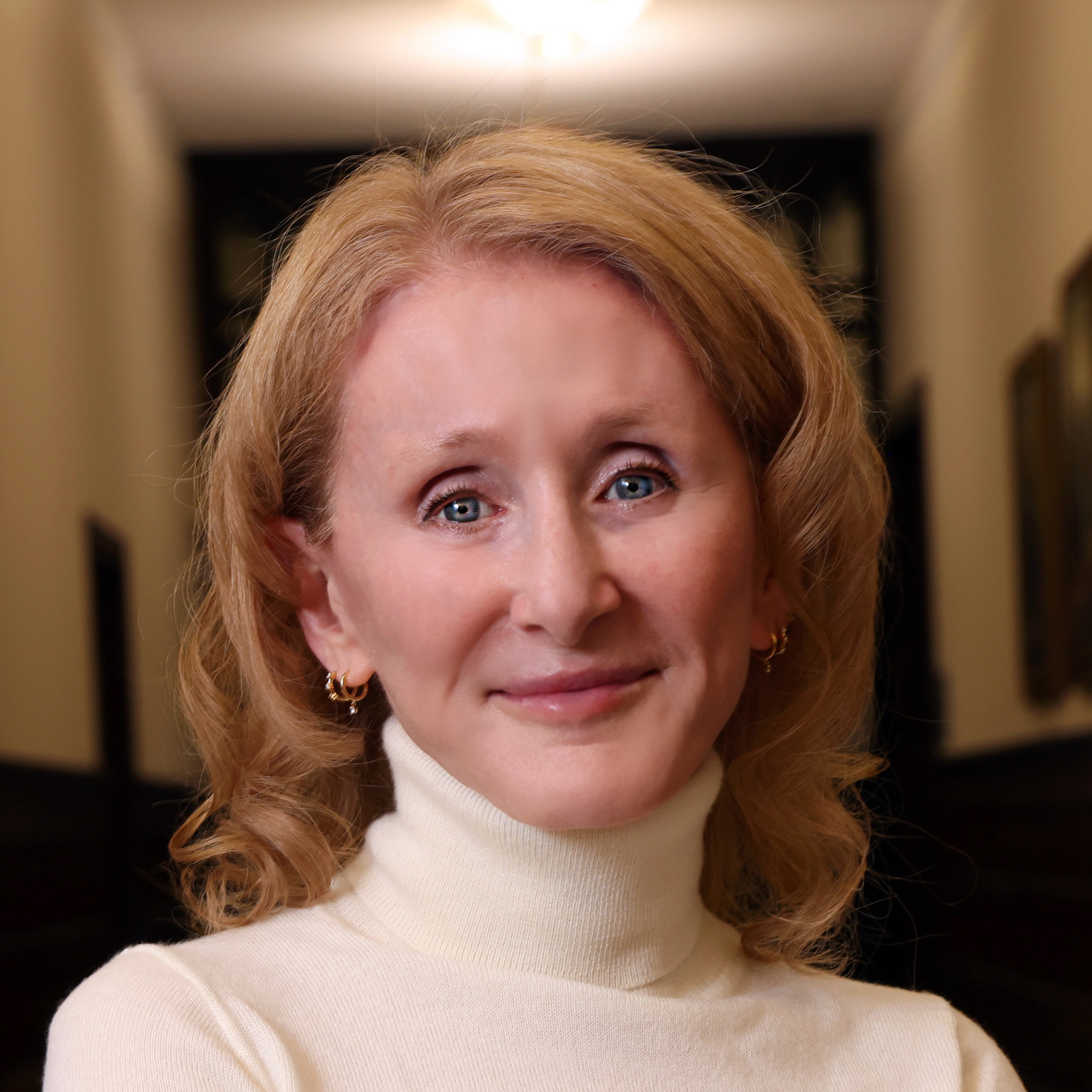 Headshot of Interim Provost Laura Smith.