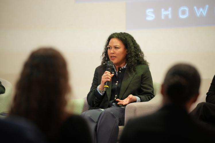 Jackie Simmons talking in a panel