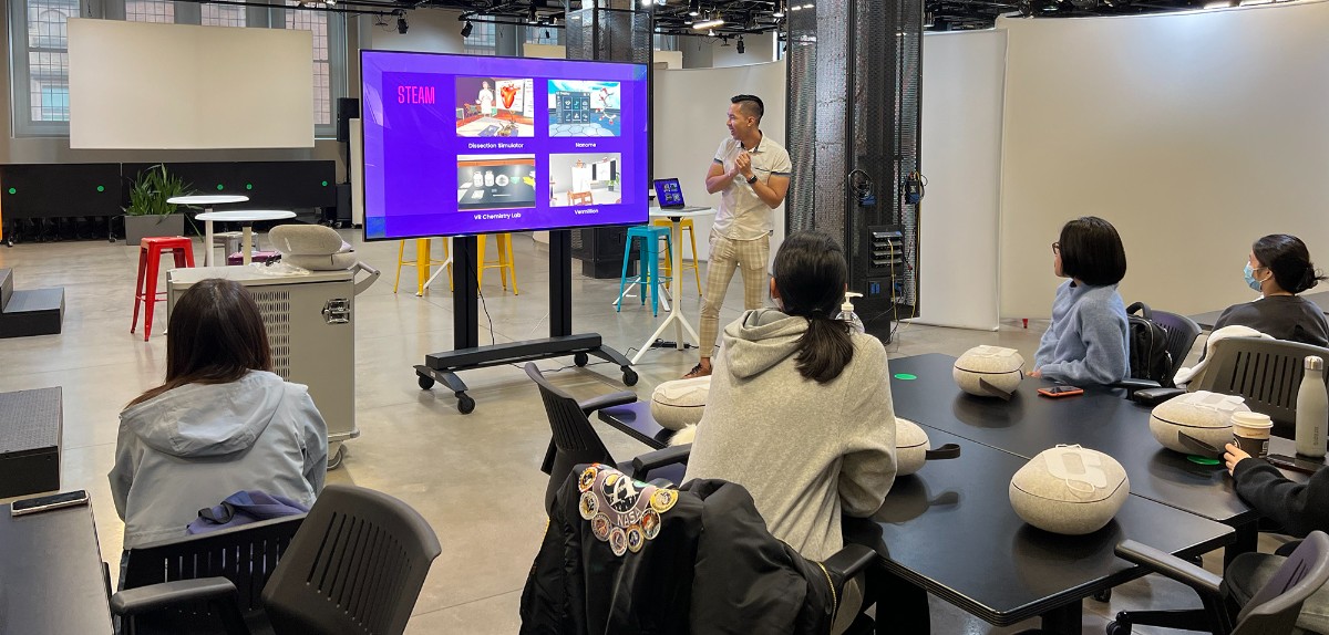 Minh teaches a workshop on AR/VR