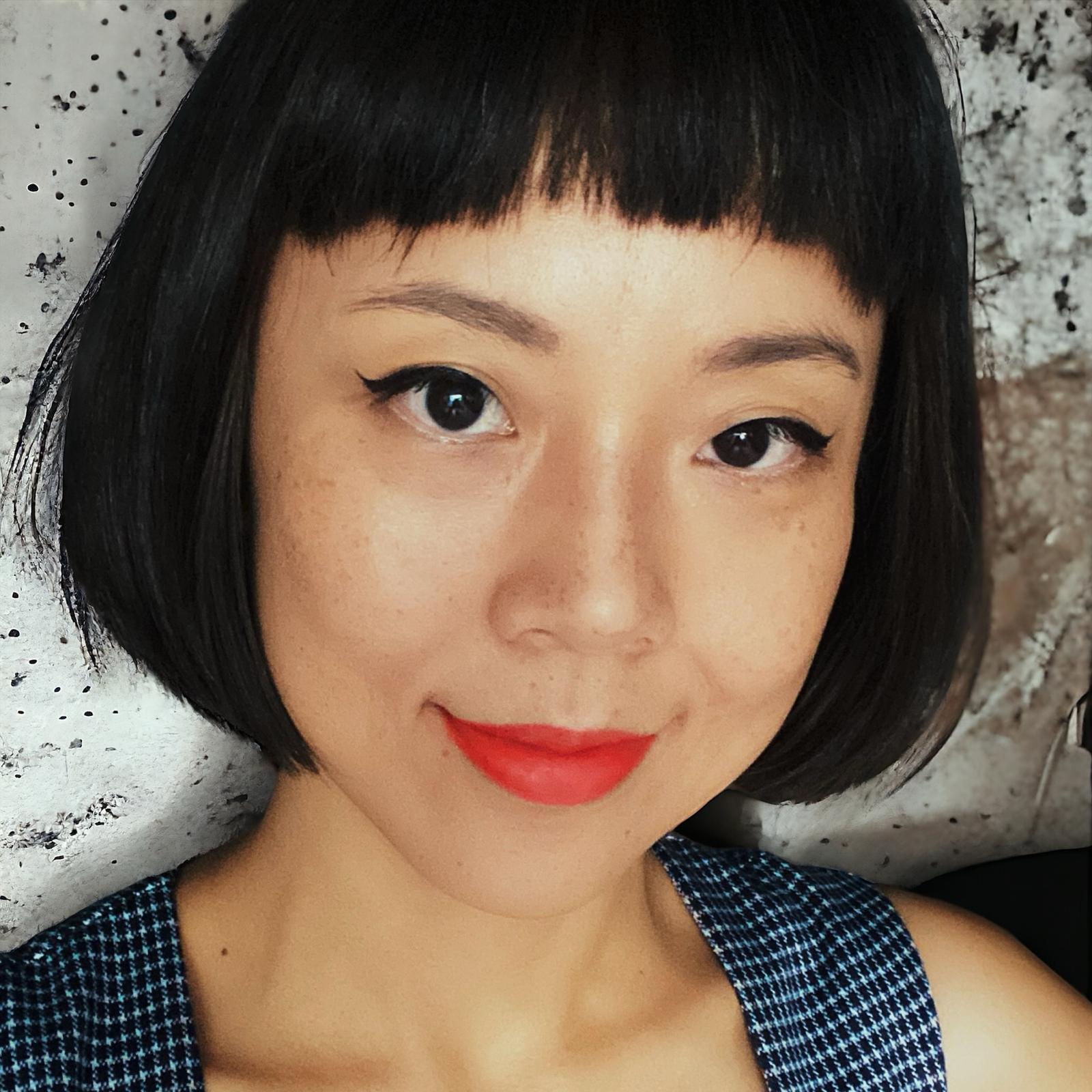 Deborah Headshot
