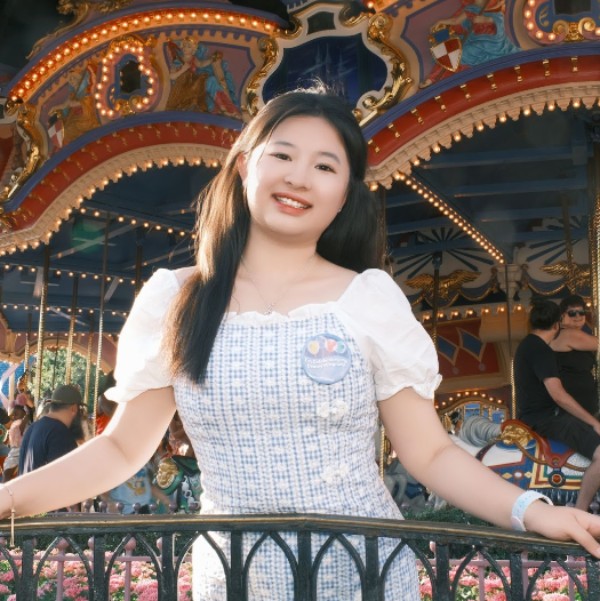 Chenyi Yao