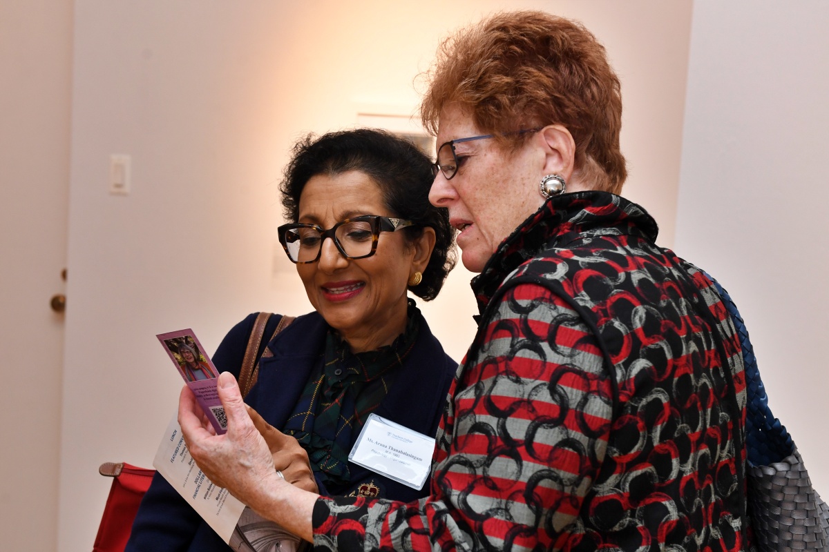 Alumni connect at the Silver Roundtable event